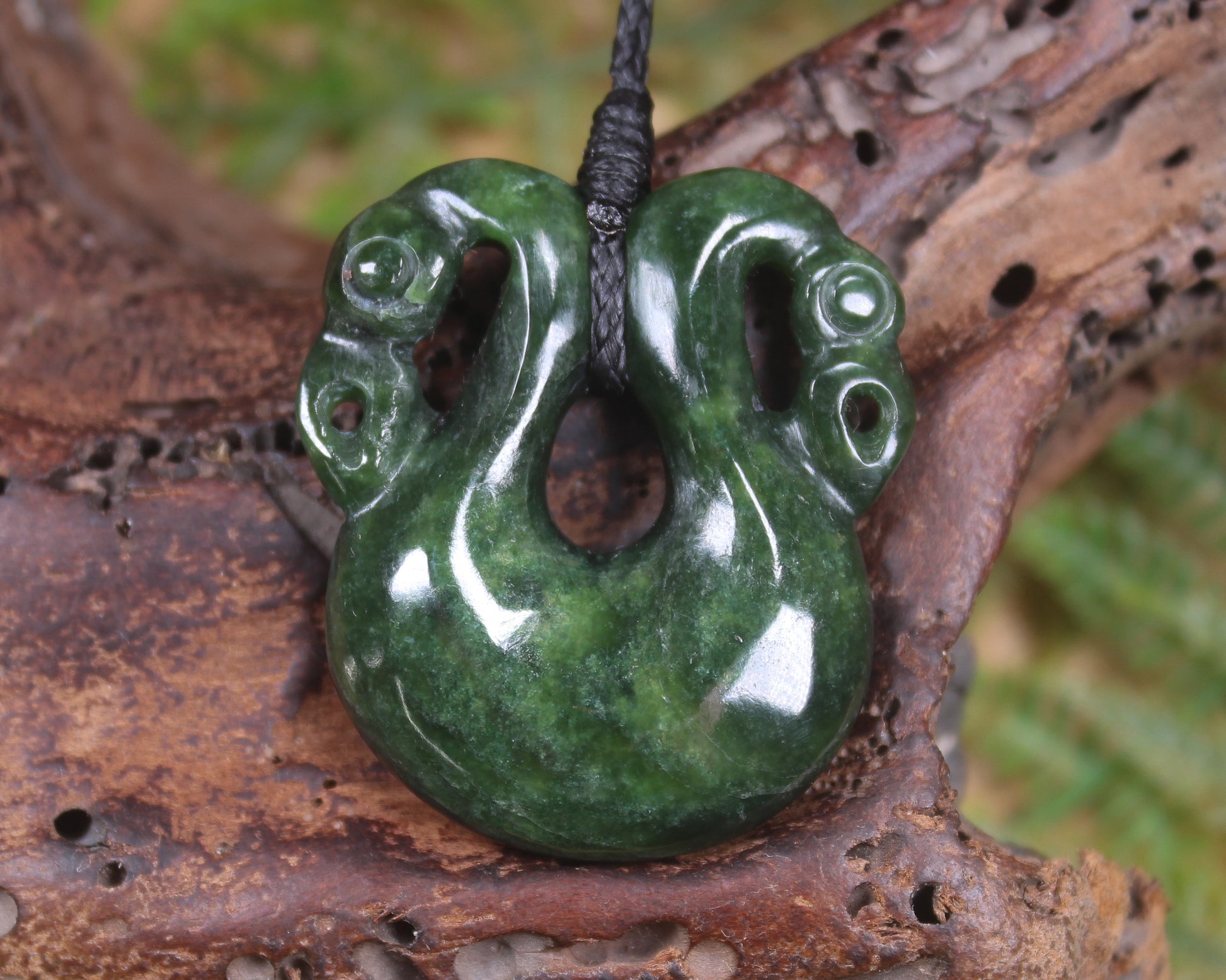 Pekapeka Pendant carved from Kawakawa Pounamu - NZ Greenstone