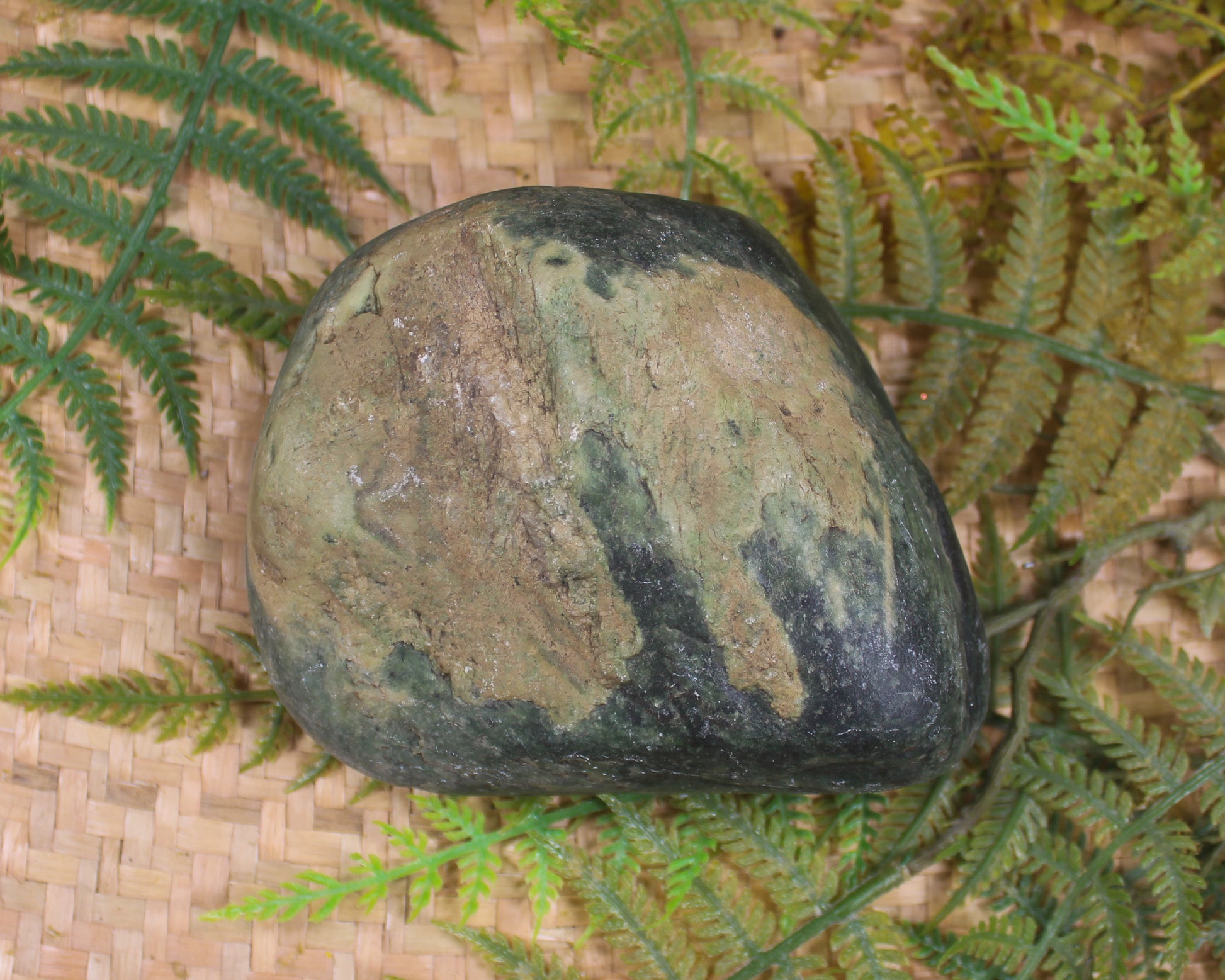 Freeform Kawakawa Pounamu Sculpture