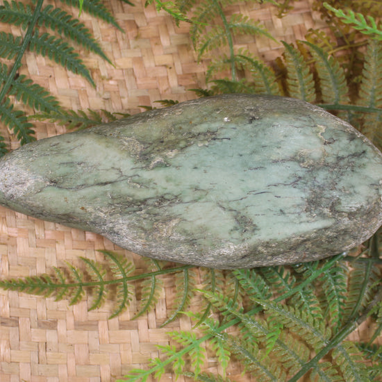 Freeform Touchstone Pounamu Sculpture - Inanga Pounamu - NZ Greenstone