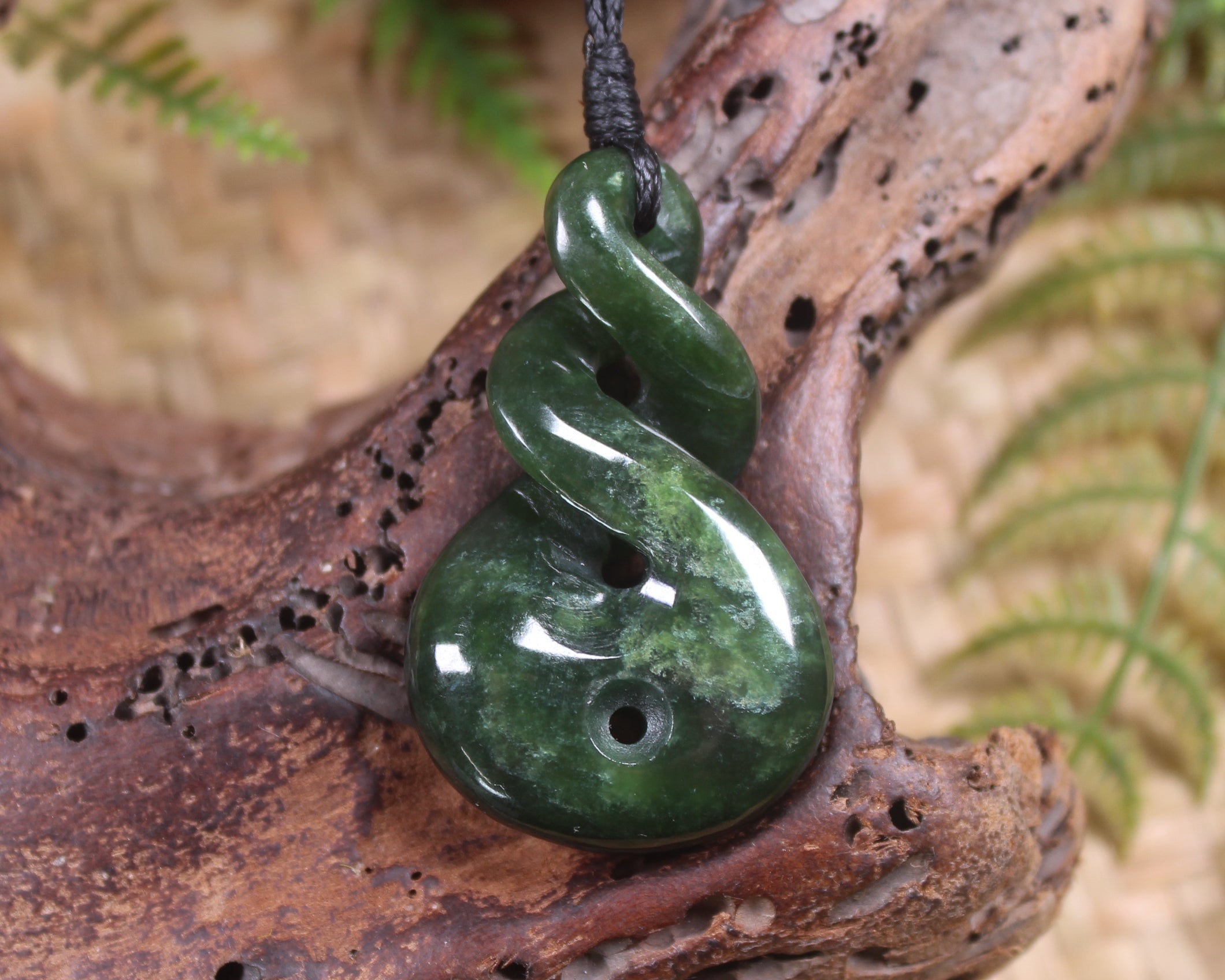 Koru Twist carved from Kawakawa Pounamu - NZ Greenstone