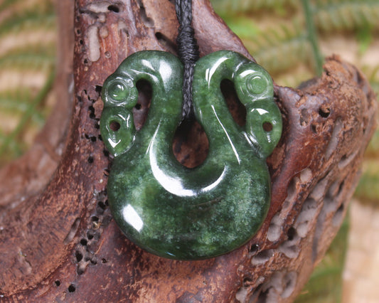 Pekapeka Pendant carved from Kawakawa Pounamu - NZ Greenstone
