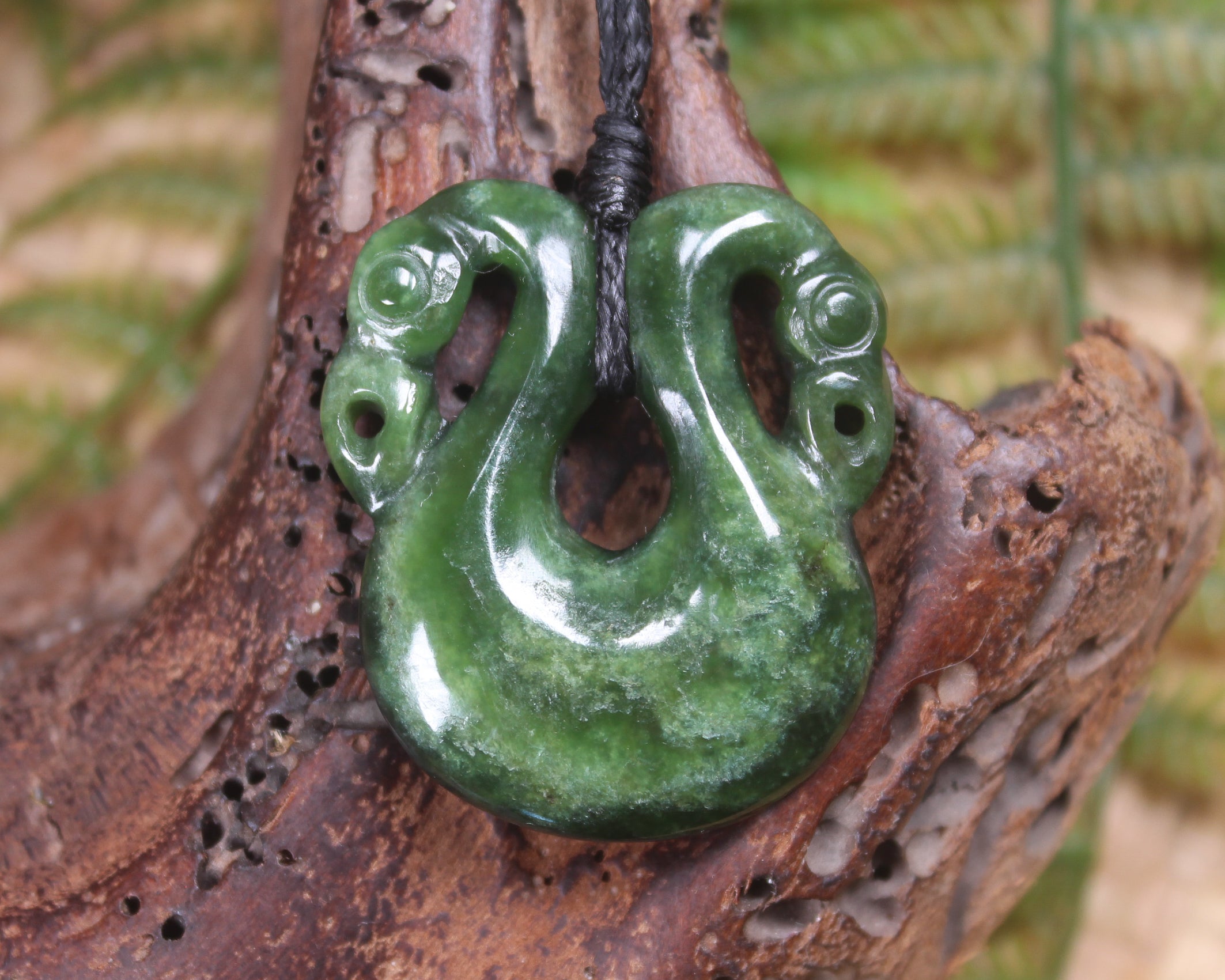 Pekapeka Pendant carved from Kawakawa Pounamu - NZ Greenstone