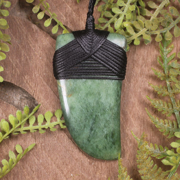 Flower Jade Pounamu Taniwha Tooth pendant