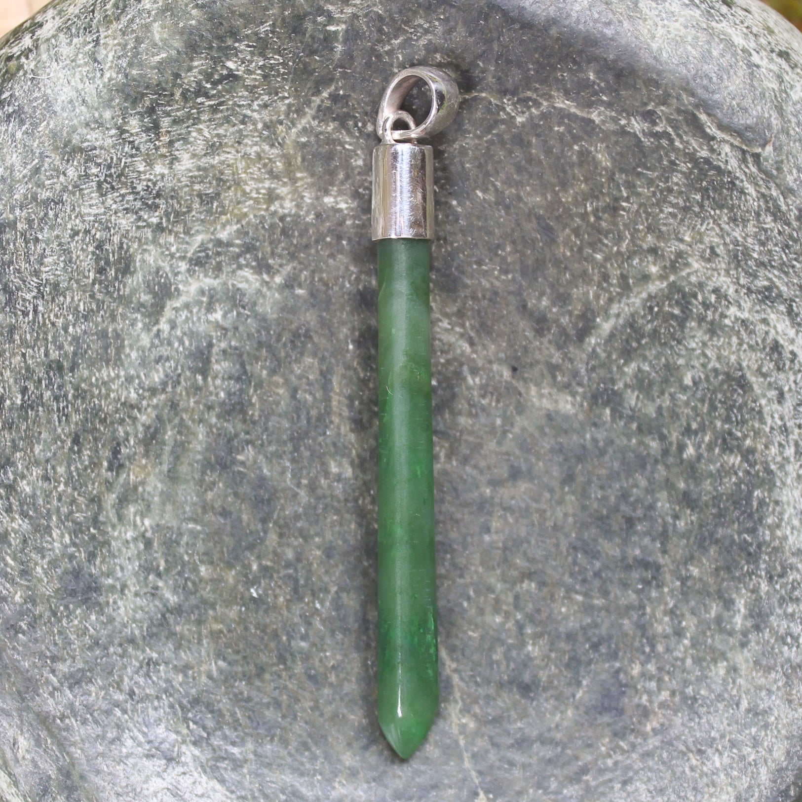 Hapopo Pounamu pendant set in Sterling Silver - NZ Greenstone