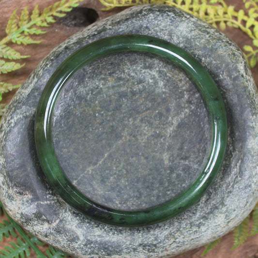 Bangle carved from Kawakawa Pounamu - NZ Greenstone