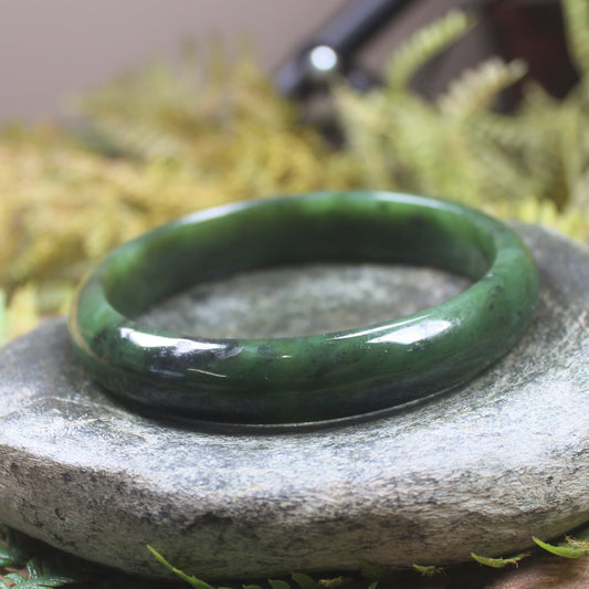 Bangle carved from Kawakawa Pounamu - NZ Greenstone
