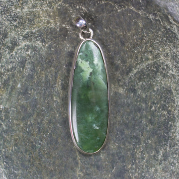 Kawakawa Pounamu pendant set in Sterling Silver - NZ Greenstone