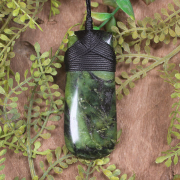 Roimata or Teardop carved from Douglas Creek Pounamu - NZ Greenstone