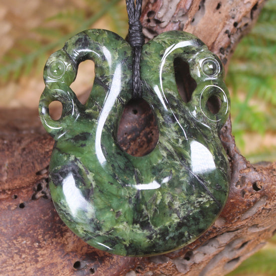 Pekapeka Pendant carved from Douglas Creek Pounamu - NZ Greenstone