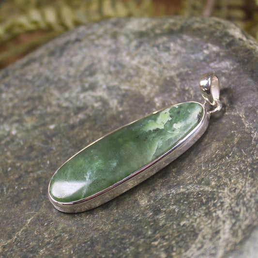 Kawakawa Pounamu pendant set in Sterling Silver - NZ Greenstone