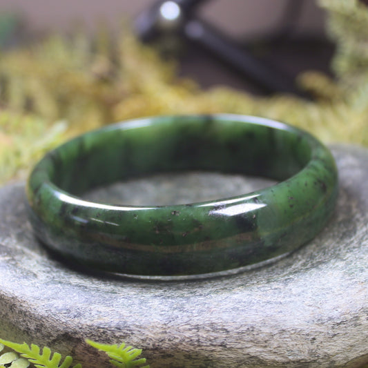 Bangle carved from Kawakawa Pounamu - NZ Greenstone