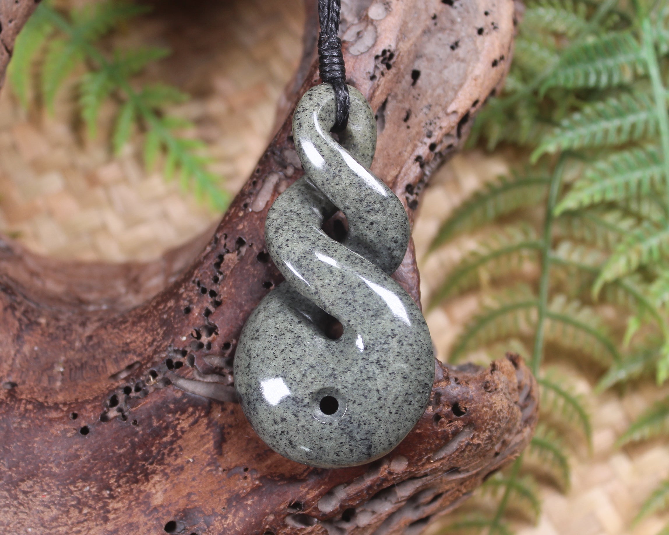 Koru Twist carved from Serpentine Pounamu - NZ Greenstone