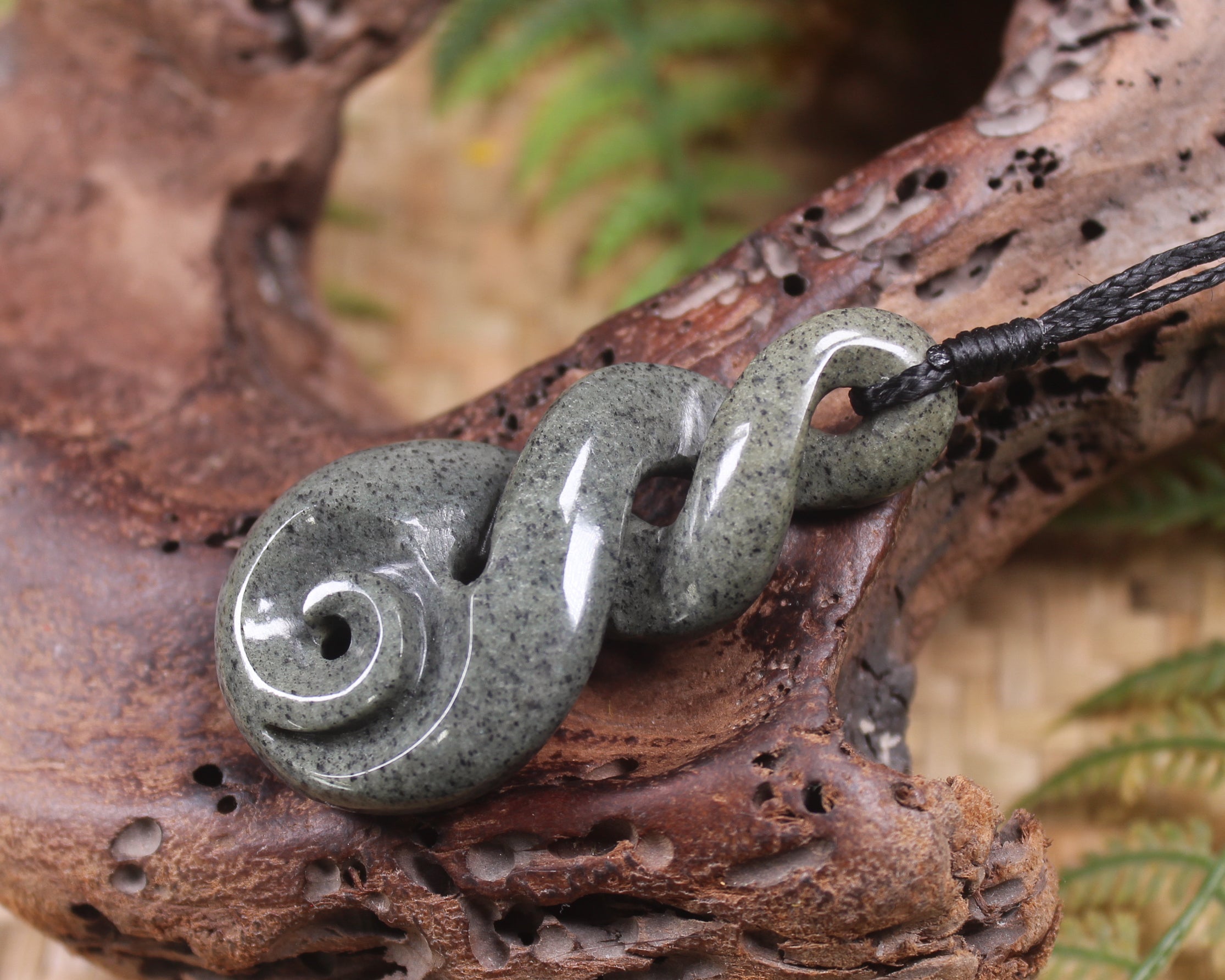 Koru Twist carved from Serpentine Pounamu - NZ Greenstone