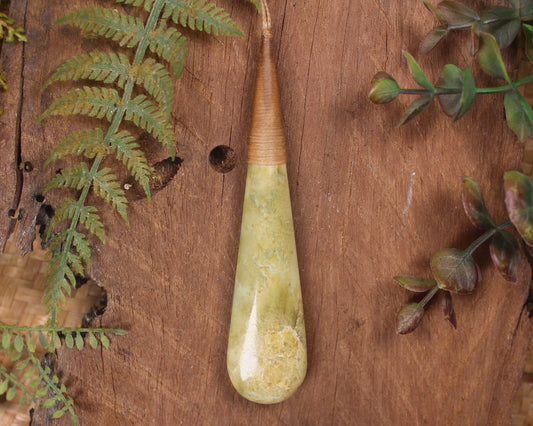Flower Jade Pounamu Roimata Pendant - NZ Greenstone