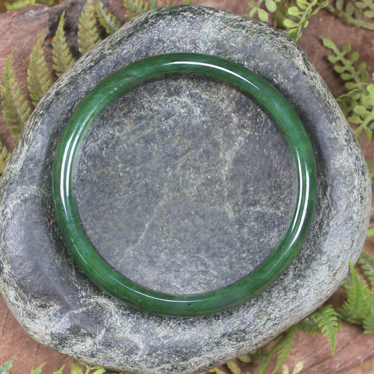 Bangle carved from Kawakawa Pounamu - NZ Greenstone