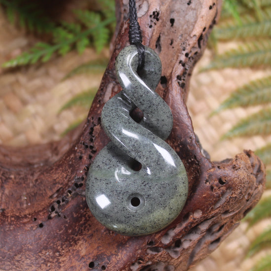 Koru Twist carved from Serpentine Pounamu - NZ Greenstone