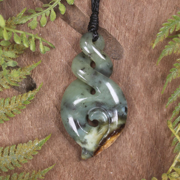 Twist or Pikorua carved from Flower Jade Pounamu - NZ Greenstone