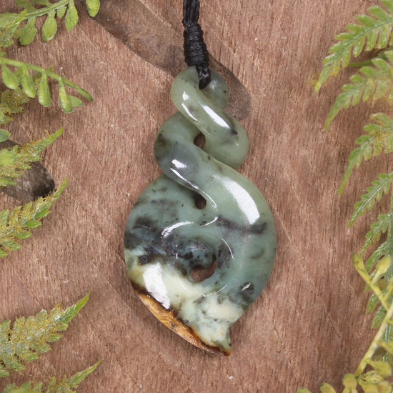 Twist or Pikorua carved from Flower Jade Pounamu - NZ Greenstone