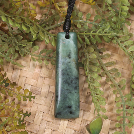Inanga Pounamu Toki