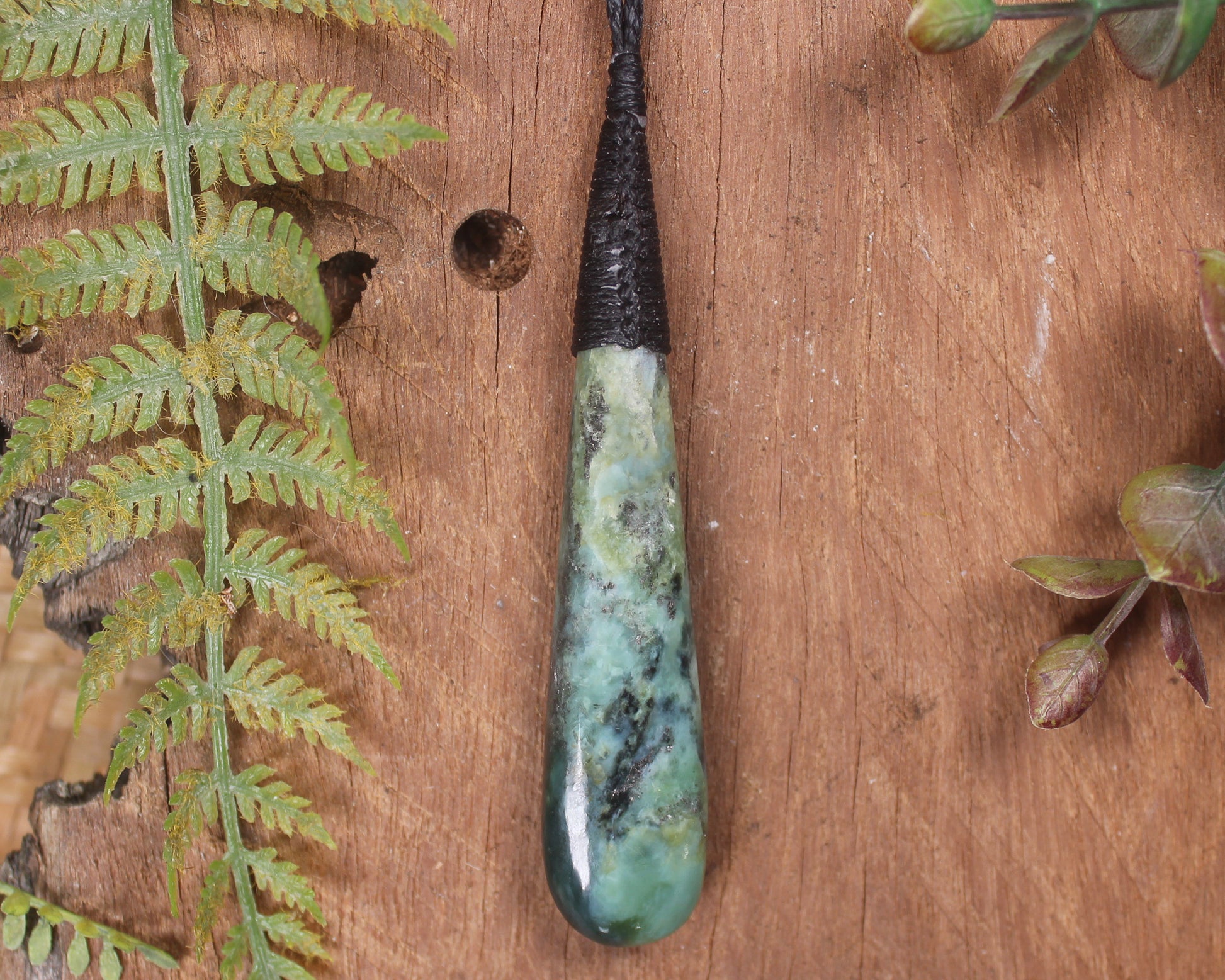 Roimata Teardrop carved from Inanga Pounamu - NZ Greenstone