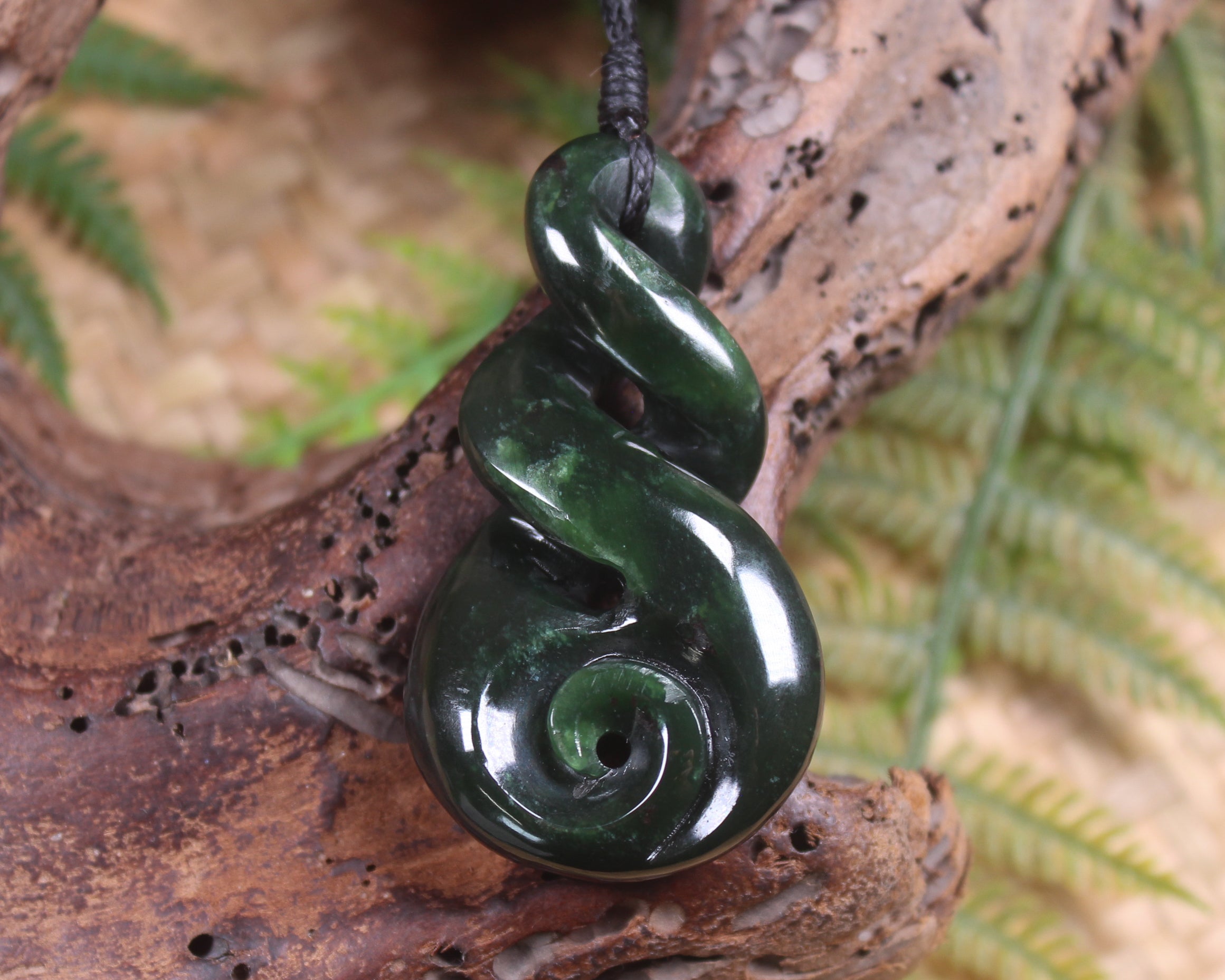 Koru Twist carved from Kawakawa Pounamu - NZ Greenstone