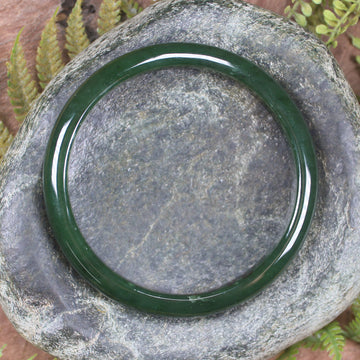 Bangle carved from Kawakawa Pounamu - NZ Greenstone
