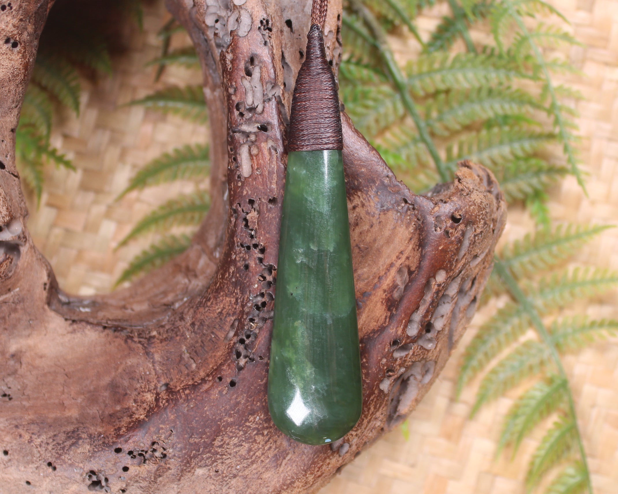 Roimata Teardrop carved from Hapopo Pounamu - NZ Greenstone