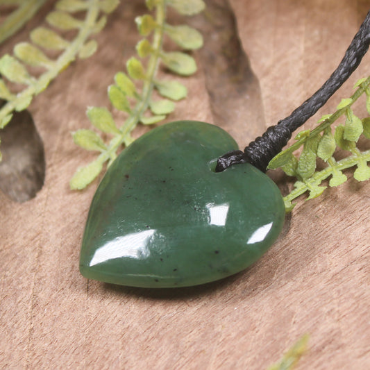Heart carved from Hapopo Pounamu - NZ Greenstone