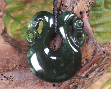 Pekapeka Pendant carved from Kawakawa Pounamu - NZ Greenstone