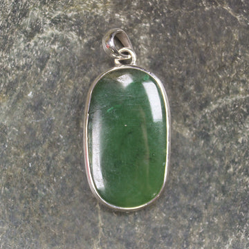 Hapopo Pounamu pendant set in Sterling Silver - NZ Greenstone