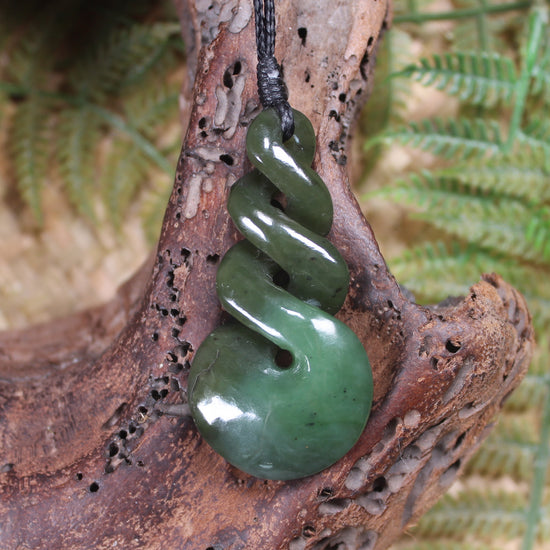 Twist carved from Rimu Pounamu - NZ Greenstone