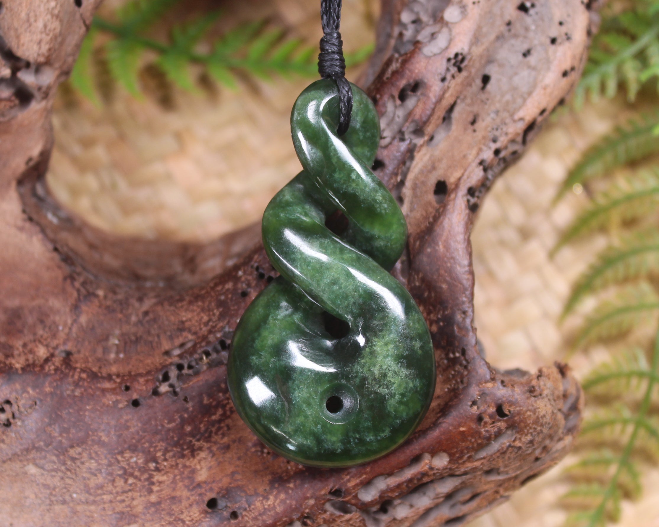 Koru Twist carved from Kawakawa Pounamu - NZ Greenstone