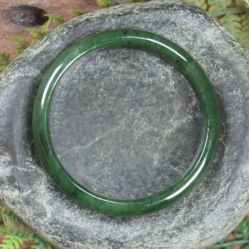 Bangle carved from Kawakawa Pounamu - NZ Greenstone