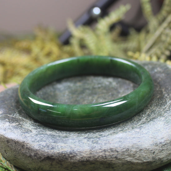 Bangle carved from Kawakawa Pounamu - NZ Greenstone