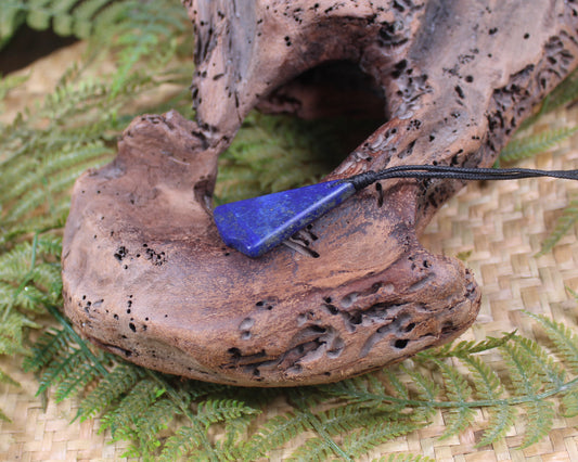 Lapis Lazuli carved Roimata pendant