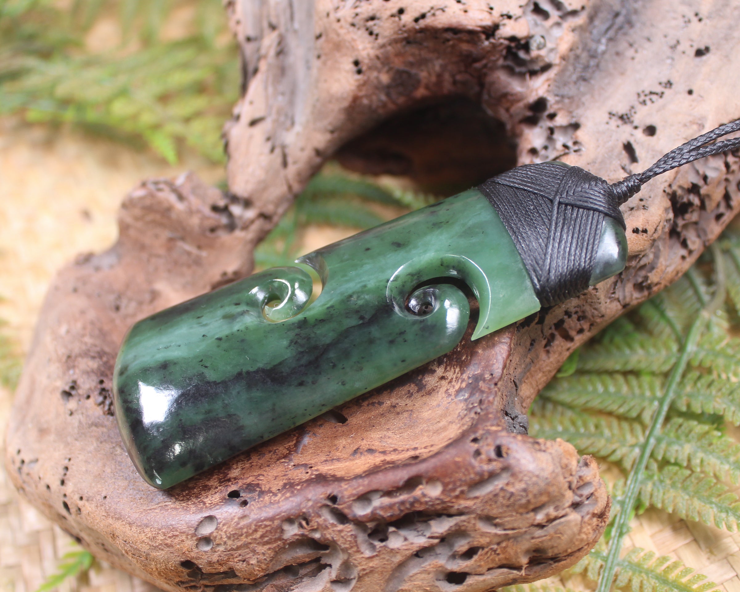 Toki or Adze with Koru carved from Hapopo Pounamu - NZ Greenstone