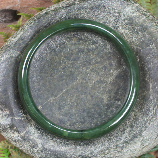 Bangle carved from Kawakawa Pounamu - NZ Greenstone