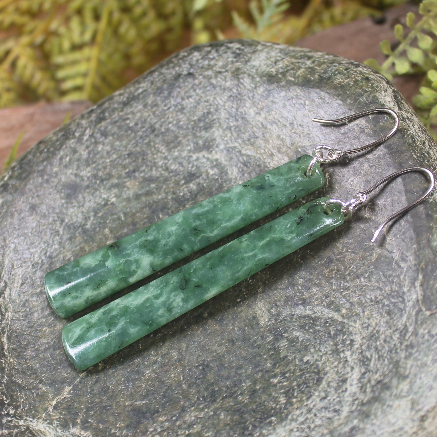 Roimata or Teardrop earrings carved from Kawakawa Pounamu - NZ Greenstone