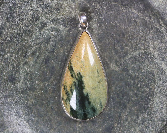 Sterling Silver Greenstone Pendant carved from Flower Jade Pounamu - NZ Greenstone