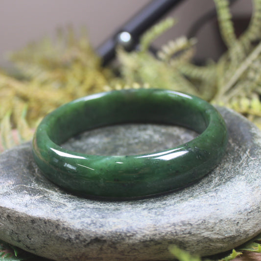 Bangle carved from Kawakawa Pounamu - NZ Greenstone
