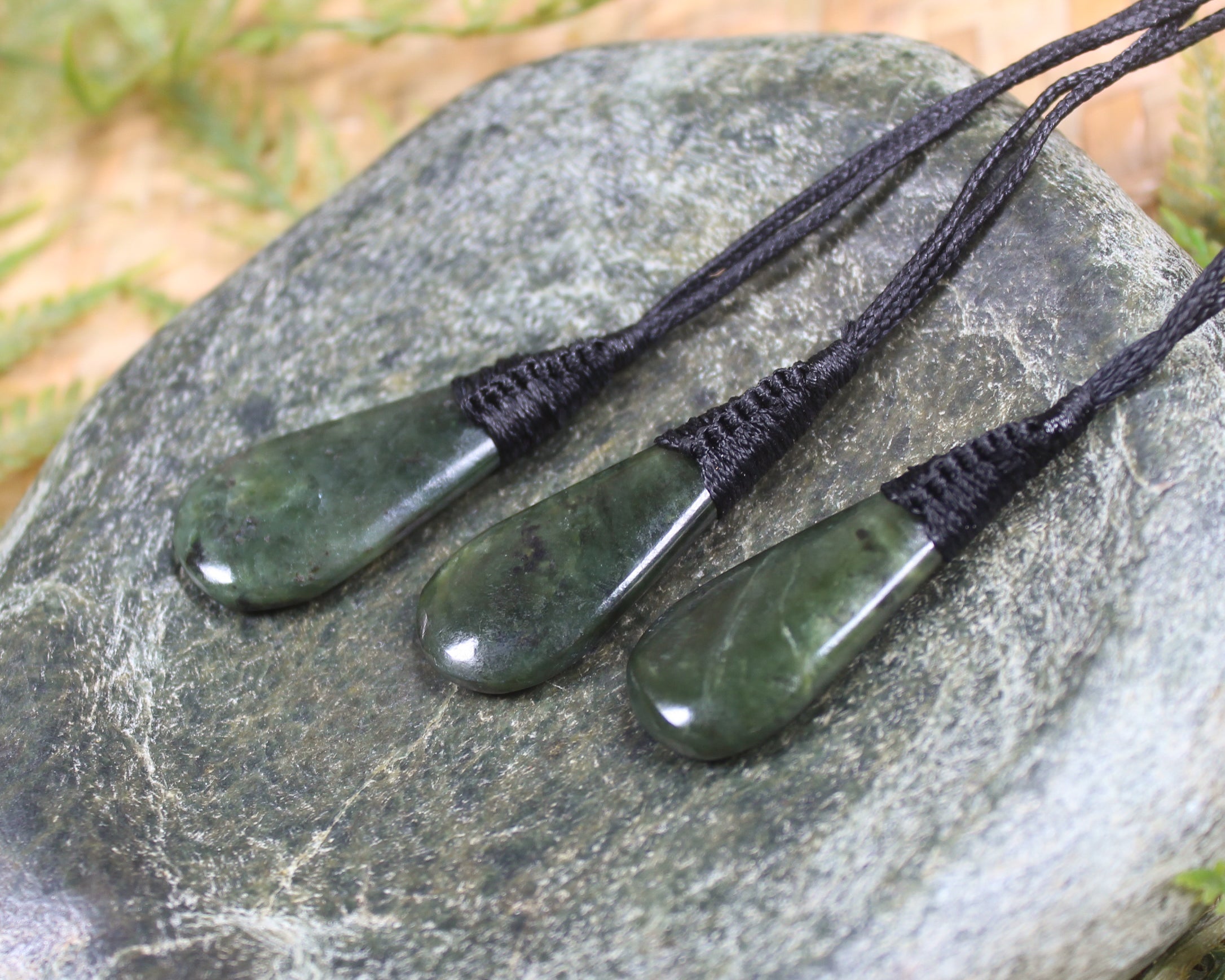 Roimata Teardrop carved from Rimu Pounamu - NZ Greenstone