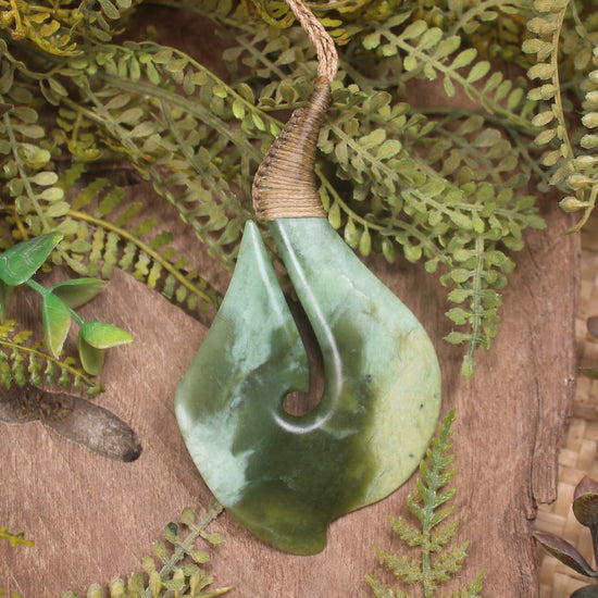 Flower Jade Hei Matau pendant  - NZ Greenstone