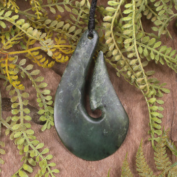 Hei Matau or Fish Hook carved from Kawakawa Pounamu - NZ Greenstone