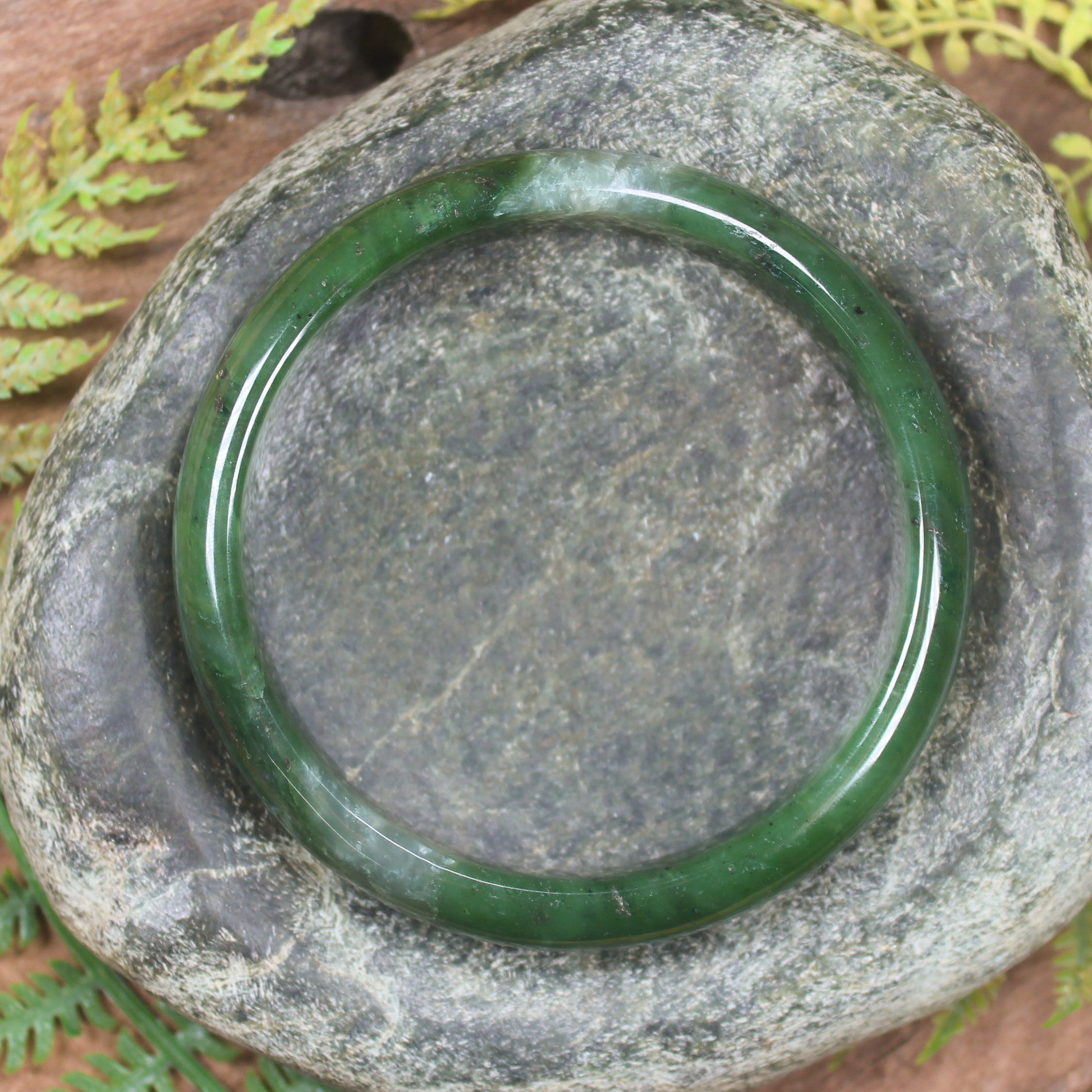 Bangle carved from Kawakawa Pounamu - NZ Greenstone