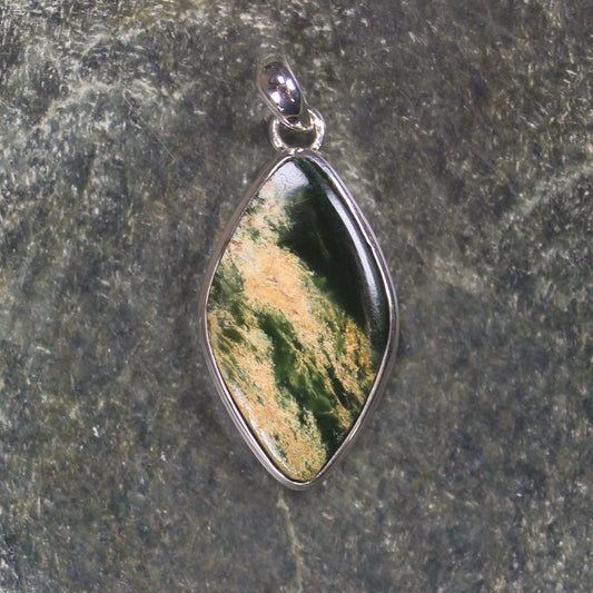 Sterling Silver Greenstone Pendant carved from Flower Jade Pounamu - NZ Greenstone