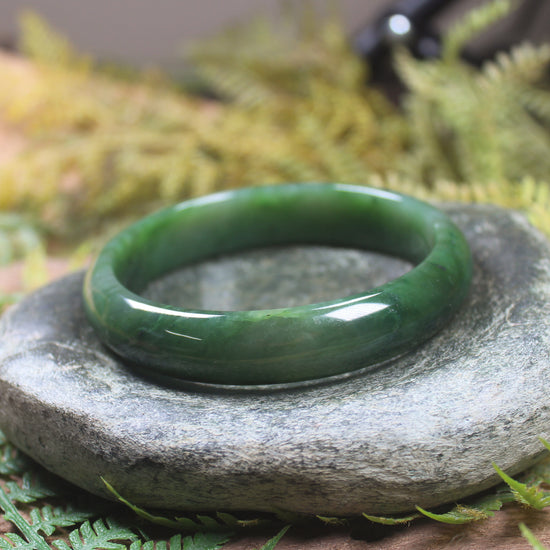 Bangle carved from Kawakawa Pounamu - NZ Greenstone