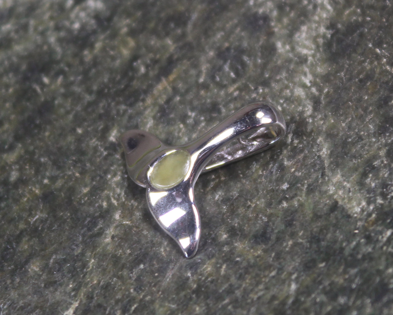 Hapopo Pounamu pendant set in Sterling Silver - NZ Greenstone