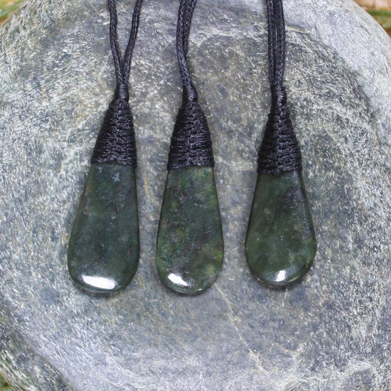 Roimata Teardrop carved from Rimu Pounamu - NZ Greenstone
