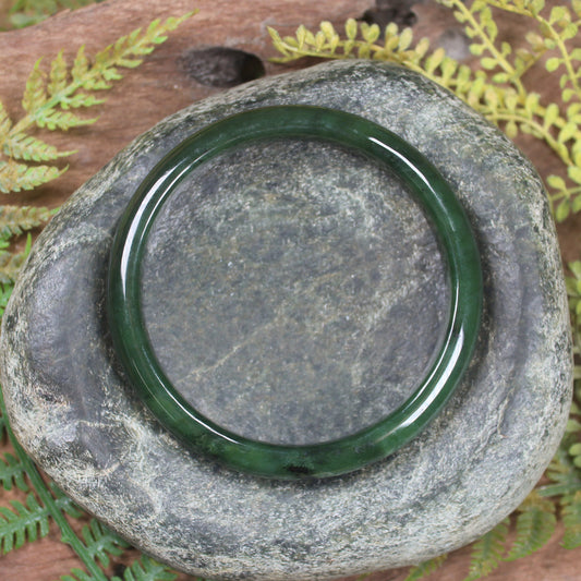 Bangle carved from Kawakawa Pounamu - NZ Greenstone