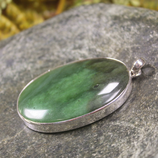 Hapopo Pounamu pendant set in Sterling Silver - NZ Greenstone